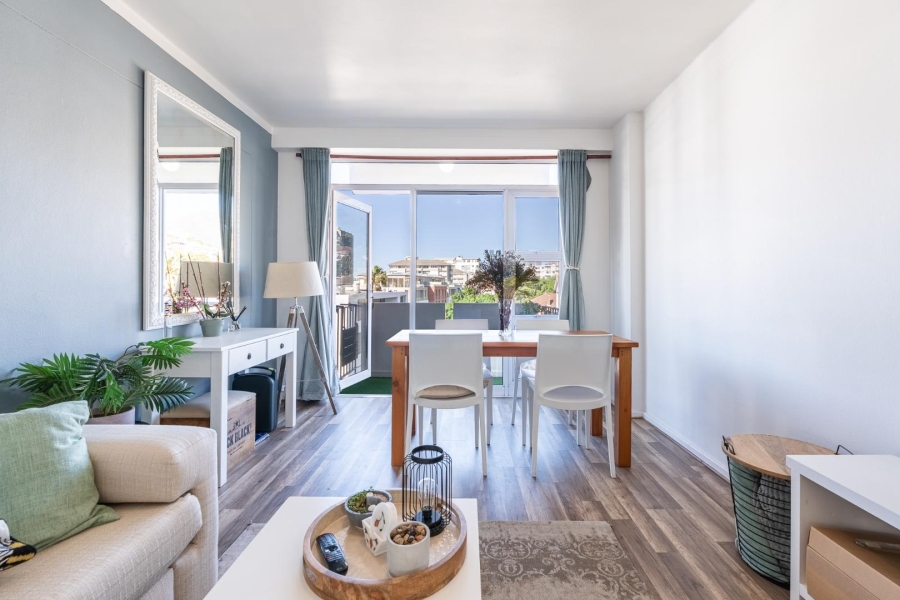 1 Bedroom Property for Sale in Green Point Western Cape